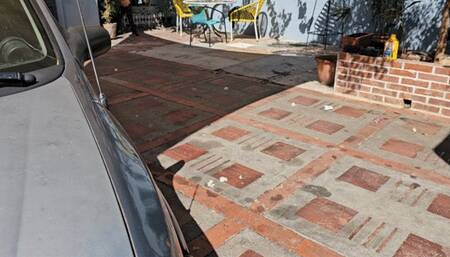 Milah Arches struggling to drive the chevy Corsa