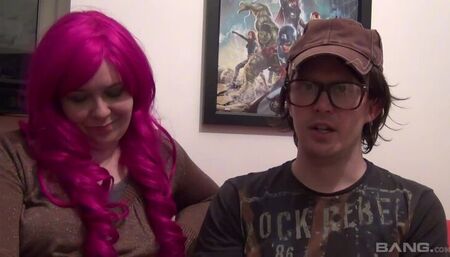 all-American sweetheart in lingerie takes a facial from a horny nerd