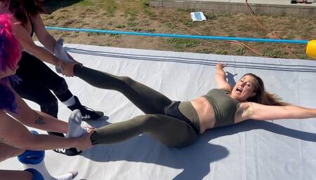 Costume 3-Way Sock Peeling Battle