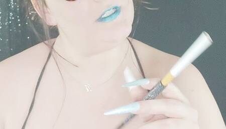 Hair Up Cigarette Holder JOI