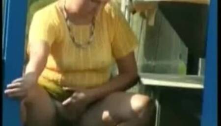 Watch elite Golden's movie