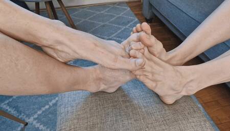 Toes competitive wrestling