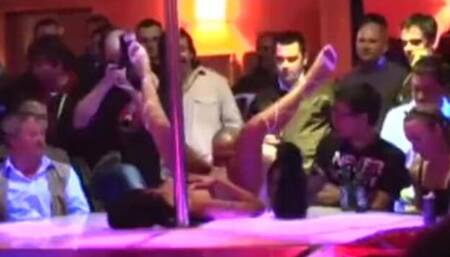 Squeeze's public movie by Extreme Movie Pass