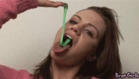 001 - Cute Addison Chews Gum and Blows Various Bubbles (WMV SD)