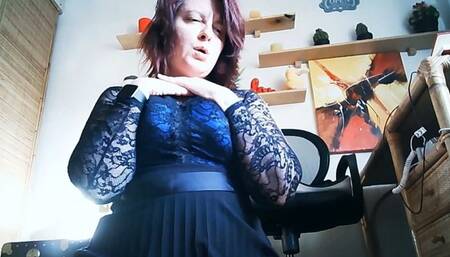 Italian stepmom makes her pantyhose full of vaginal juices 1080HD