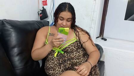 I Get Horny and I Cum All Over My Masseuse's Mouth