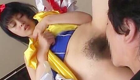 Japanese Slut In Alice In Wonderland Costume Get Naughty