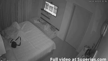 IPCAM – Mature blonde mom masturbates with a dildo