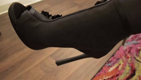 You Can't Fight the Compulsion to Give in to Me