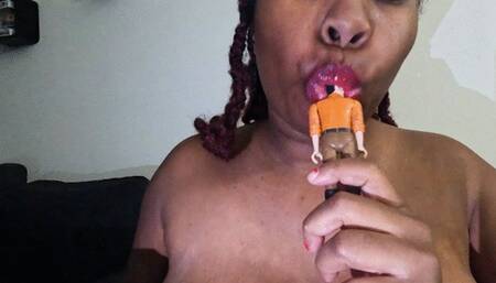 Teenie's affair with Giantess 1080