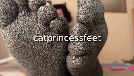 Toe sock tease, toe spreads, ignore, long toes, size 9 milf feet