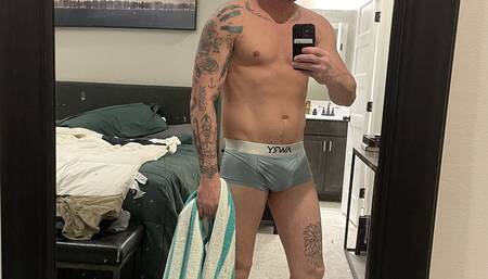 Hot Tattoo Cum Session