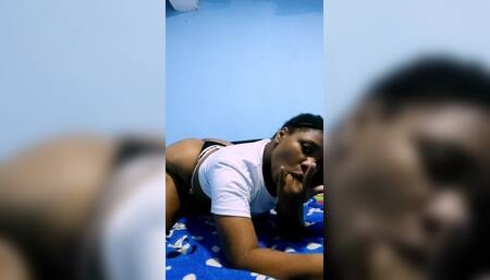 Hot Colombian Big Ass Brunette Masturbating in Her Bed