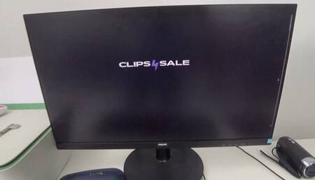 Brunette goddess farting on lazy maid part 3 by bruna paes and Bianca li cam by aline full hd