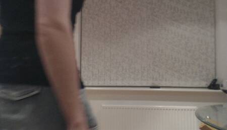 Human Ashtray 19 (MOV)