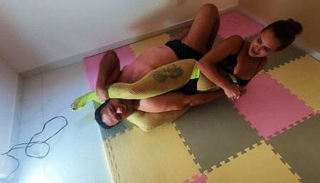 Fight BBW man, part 2, Gender Battle: Manu Albertine, and Slave BBWMan - FULL HD