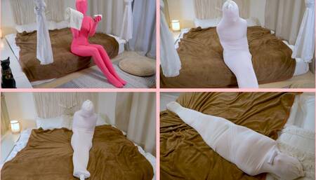 HLY001 A girl wrapped in bandages