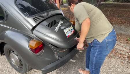 Barbaravy Jarlyn driving in a nearby town