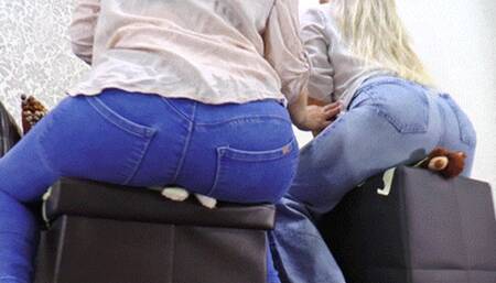 Queen Hanna and Mistress Jane - 2 victims flattened under 2 jeans asses