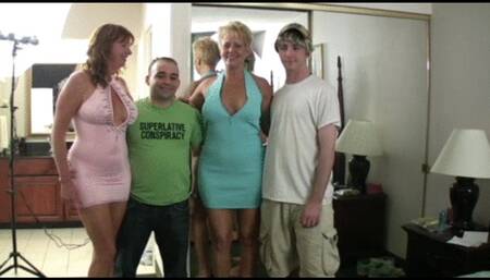 Young Neighboors Frank Amd Lee Foursome With Double Dee And Hottie Wife Tracy! (mp4 sd)