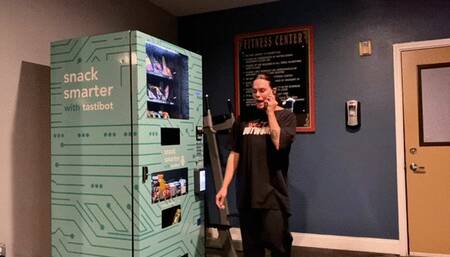 Totally She Hulking Out Of My Clothes! Shirt Ripping, Clothes Destruction, Flexing, Lifting, Training, Growth Fetish, Most Muscular, Pec Bouncing, Bicep Curls, Squats Gym