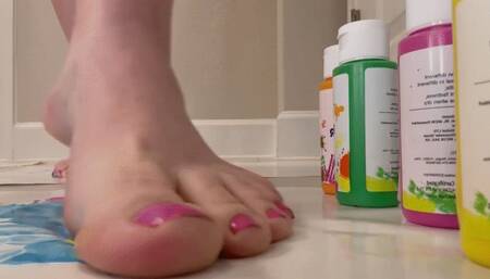 Goddess Got Into Paint Foot Worship - Watch as Goddess Alya plays in some paint she found in this close up clip featuring dirty soles and a giant mess