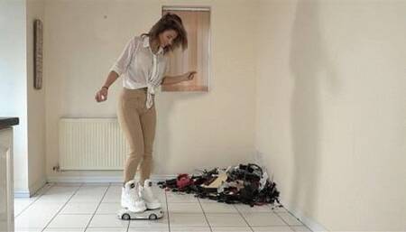 Dark Star 1 - Crushing the Bentley (Wide Angle)