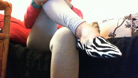 Come and adore my ballet flats and yoga pants 1080HD