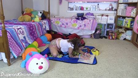 Pastel: Coloring and Wetting, Locking Pants