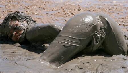 Camilla Rubbing in Thick Mud - Ultimate Edit