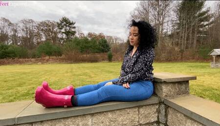 Exposed Feet - Jenni Evie