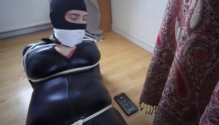 Snowflake - Can't Come To The Phone Right Now WMV