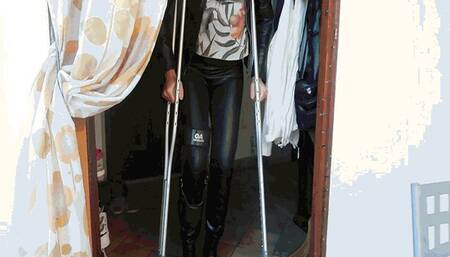 Sprains near house AVI (1920*1080) HD