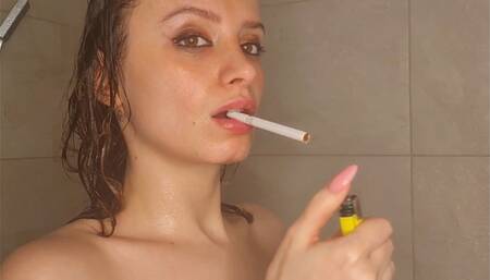 Seductive Steamy Ciggies in the Shower ;) Muaa xx