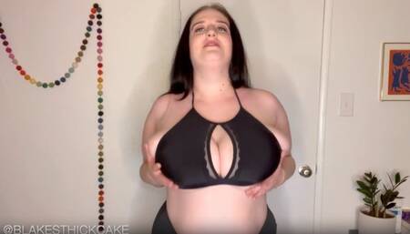 Jerk Off For My Hug Tits While I Change Bras - BBW