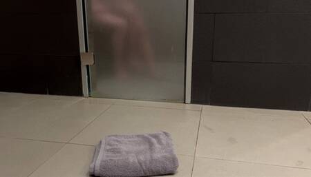 Foxxy Squeeze facesitting & pussy smothering Scott in the sauna