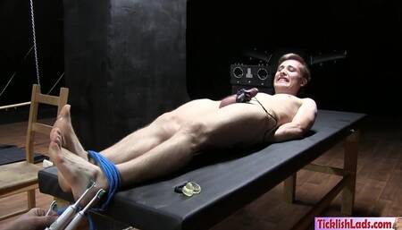 David S Table Tickle Foot Job HD MultiCam Part 2