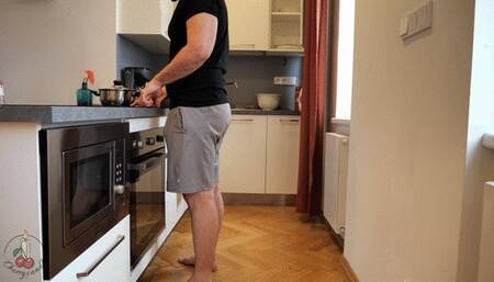 double blowjob- girls was so hungry so i gave them my cum