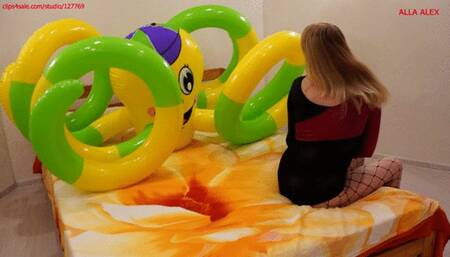 Alla's hot game with a big rare squeaky inflatable octopus!!!