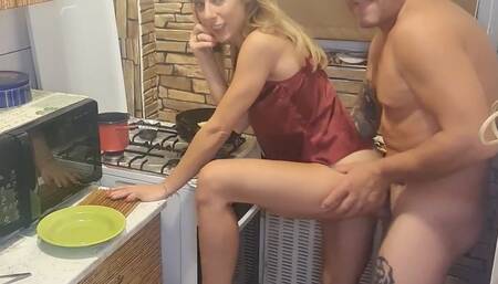 ignore you while you fuck me,cum on food