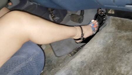 Old Multicolor Floural Wedge Drive