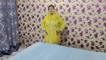 Most Beautiful Muslim Girl Mastrubating to Orgasm