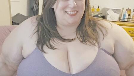 Ms Fat Booty - The Fats Out of the Bag