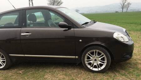 pedal pumping - I make and handjob to handbrake - I drive and honk