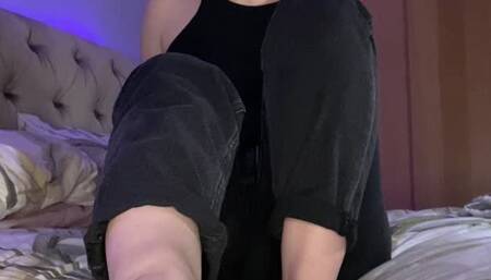 Worship and clean my sweaty feet