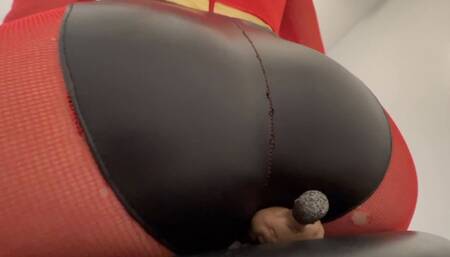 Giantess Elastic Girl plays with shrunken couple