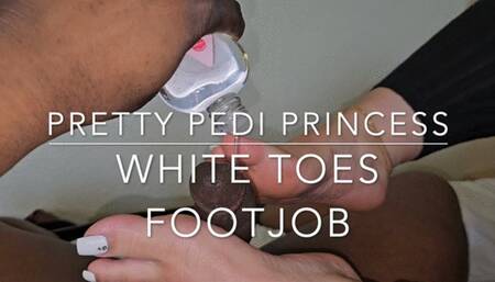 Pretty Pedi Princess White Toes Footjob