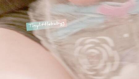 Squishy black flower pullup