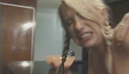 Teen sucks a big cock