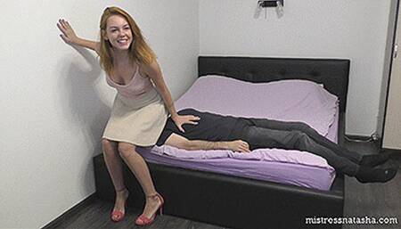 Candy - Facesitting (4K)